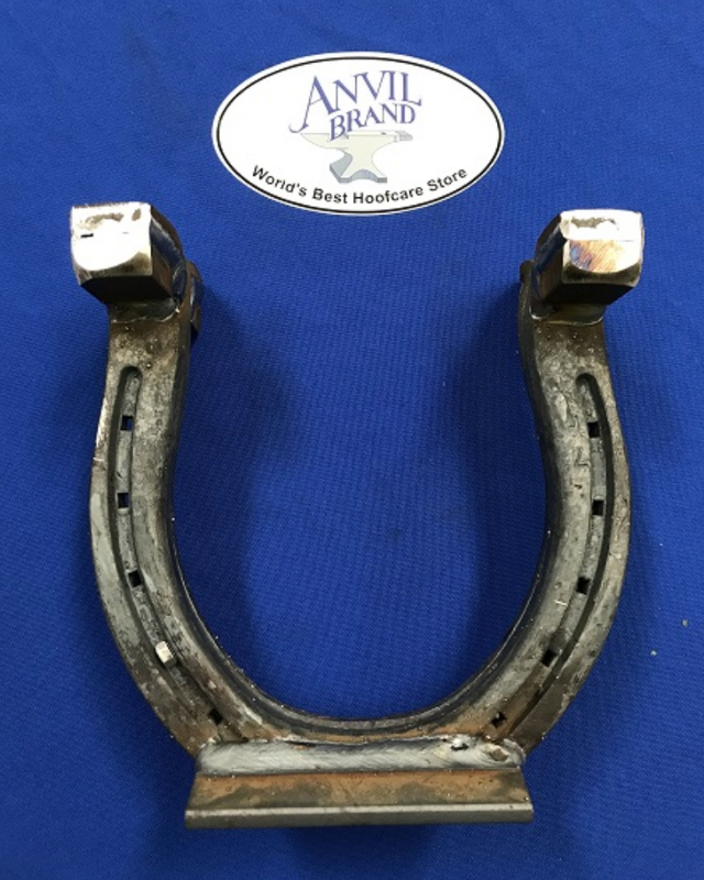 Draft Horse Horseshoes: Ultimate Guide to Strength & Durability
